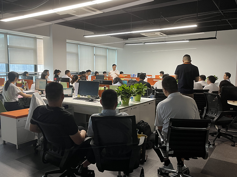 錘煉專業(yè)技能，激發(fā)創(chuàng)新思維——億維開展主題培訓分享會